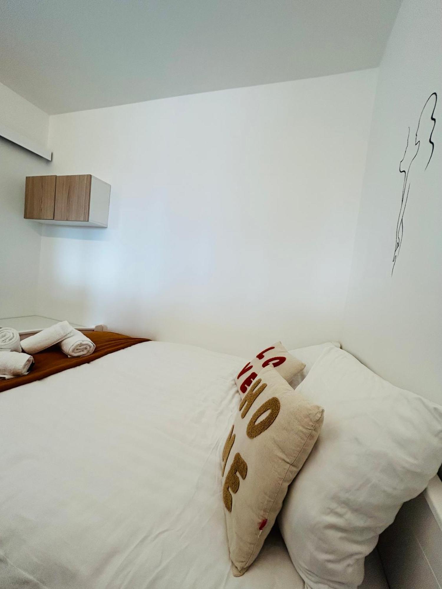 Agreable Studio Chantilly Avec Balcon Et Parking Securise По Экстерьер фото
